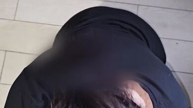 Italian milf gets her face ruined by thick cum while sucking cock