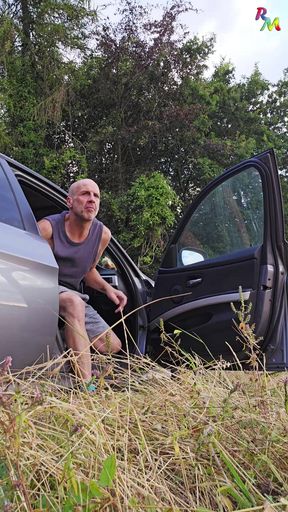 Took a short break from driving on a summers evening... cars driving by almost caught!