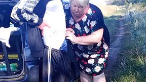 Filthy milf gives public handjob and mouth-job to a lucky boy