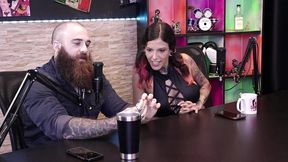 chupando a buceta da tifany rocha e deixando bem molhadinha - qweensg e iron biker