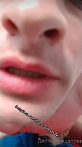 New verbal vid with kissing