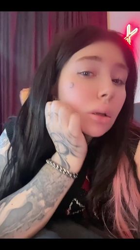 Just Lying at Home, Simple Aesthetics!