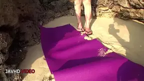 Busty Asian blonde Megumi Haruka gets a beachside bj in her bikini