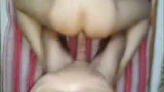 Bem dotado enfiando 28 centimetros no cu 2