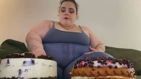 SSBBW stuffing on TWO cakes, playing with belly and chats