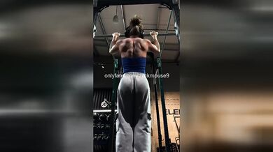Brunette Gym Thot's Hidden Pussy Orgasm TikTok Live