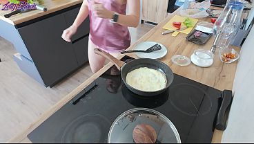 Cooking breakfast without panties for you