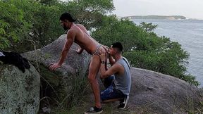 fudendo o puto jotaee na praia - parte 1