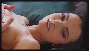 Sapphire's Sultry Solo Session in Her Cozy Loft