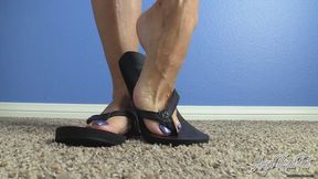 Veiny Feet In Flip Flops (MP4-HD 720p)