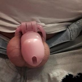 Sissy locks her pathetic small dick in chastity