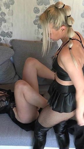 Blinddate with Hot Blonde Mistress!! I Hadn't Expected That