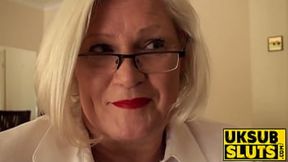 Double-teaming granny's gaping holes with expertise courtesy UKSubSlutscom