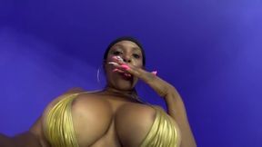 Black Giantess pov