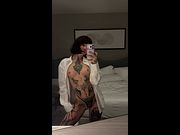 Be a good boy and write to me via link in bio 😋