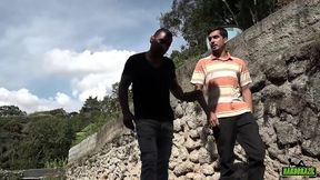 coroa da para os amigos e ainda faz uma dupla penetracao com eles - camila costa - big bambu