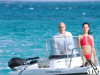 VIXEN Latin chick Sugar Baby Satisfies Her Dad On Vacation