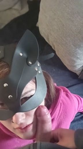 Fleecejacket Blowjob makes him cum a huge load
