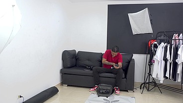 Photographic session with cuckold couple