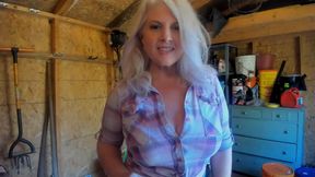 FarmHand: Hot Cup of Coffee and a Smile