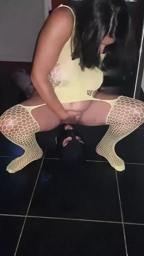 Pee in slave mouth