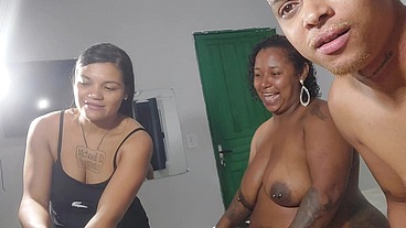 tigresa apos preparar a buceta enfiei meu riko grande en sua vagina preta
