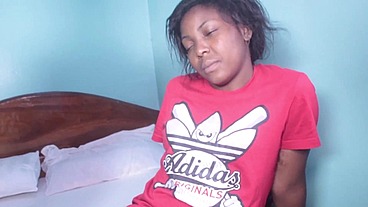 I fucked my friend’s newly married wife during holiday visit to Aba