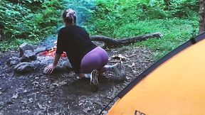 Amateur cowgirl with big ass rides in forest tent