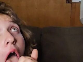 POV hawt teen gives sloppy oral (licks cum off toes in full movie scene on onlyfans!)