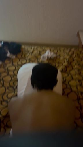 Partiéndole su madre a esta puta ???