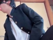 ヤンキー高校生は初めてみる友達のフル勃起したチンコに戸惑いつつフェラをする