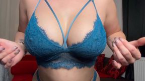 Try on Haul ( Changing in Front of Cam )