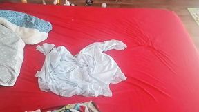 Hot amateur couple crazy sex in the bedroom  Cum shot on his wife's big ass