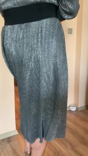 Memorable moment from "Hijab aunt takes off her panties"