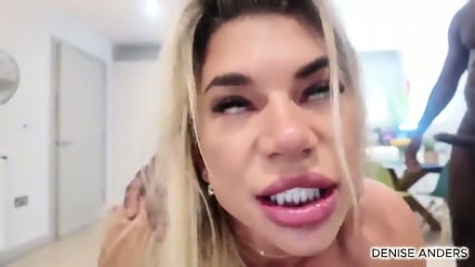 Sexy Buff Muscle Mommy Loves BBC Gang Bangs!