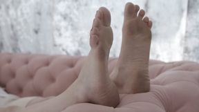 MIX - Feet Of Barefooter Susan - 4K