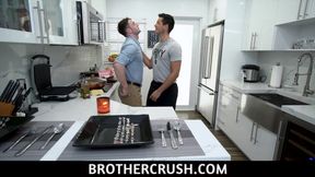 Military guy Ryan Pitt gives stepbro a sloppy blowjob