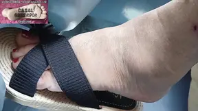 Transporting a hot grandma's hairy and mature pussy on this long ride.