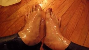 Masked Sissy in Leotard Cums and Piss on Feet