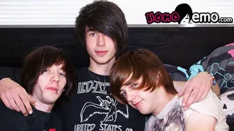 Sean Taylor and Tyler Archers spitroast twink Tommy May in a wild threesome