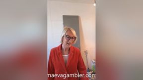 She Gets Fucked In The Apartment Under Construction By A Worker To Rent It