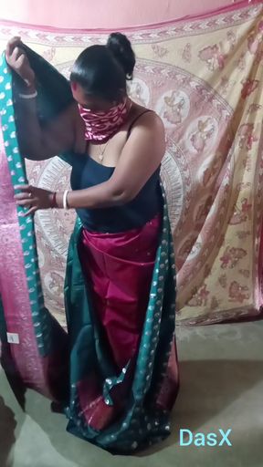 Green Saree Dropping Solo SFW   Clip 2