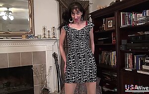 USAwives Awesome Mature Lovers Showoff Slideshow