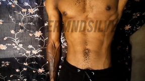 MasterMndSilver exposing his body