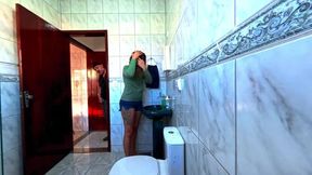 Step-niece alone in the bathroom and rubbing himself dryhump against her.