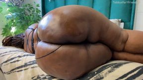 YOURE SNIFFING MY FARTING ASS TONIGHT!