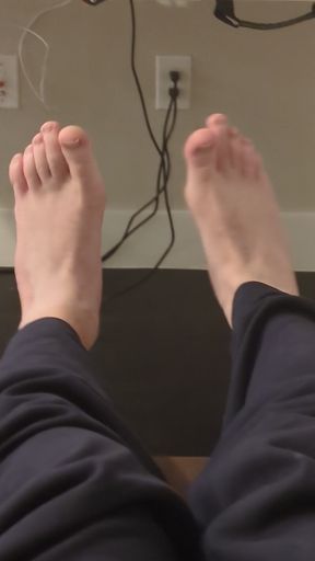 My Feet Dancing to the Music