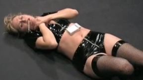 No Smoking Bitch! Vhawk vs Carly