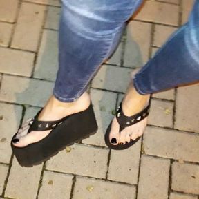 a night stroll without panties in jeans and sexy flip-flops