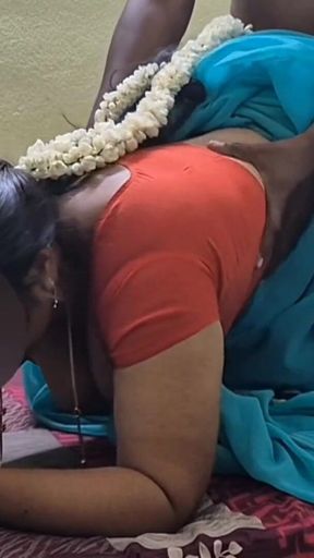 Hot Body Cheating Desi Aunty in Saree Blouse Hard Fucked & Doggy Pussy Creampied